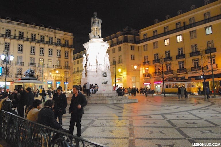 Praça Luís de Camões, Lisbon